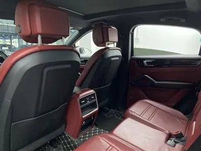 Porsche Cayenne Hybrid