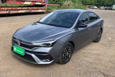 Roewe i5