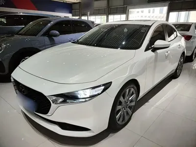 Mazda 3 Axela