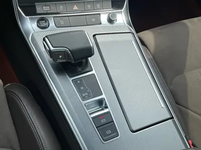 Audi A7L
