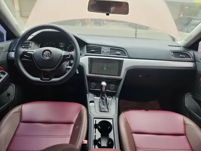 Volkswagen Lamando
