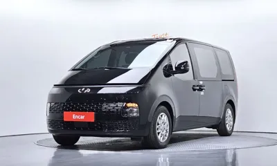 Hyundai Staria