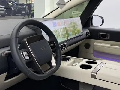 Li Auto Li MEGA