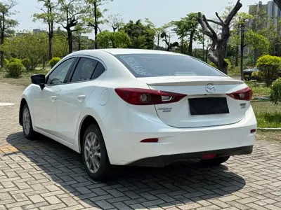 Mazda 3 Axela