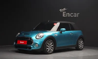 MINI Cooper Convertible