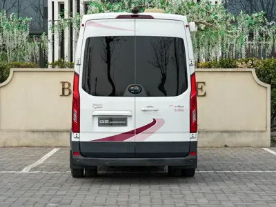 大通 V90 RV