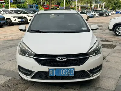 Chery Arrizo 5