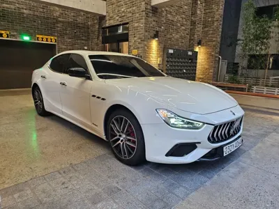 Maserati Ghibli