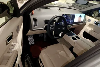 Li Auto L9