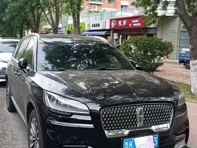 Lincoln Aviator