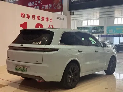 Li Auto Li L8