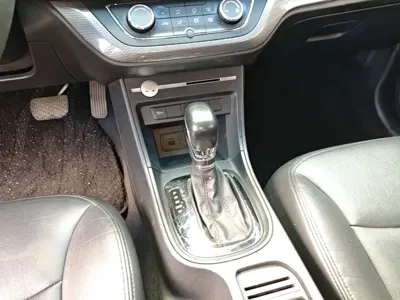 Roewe 360