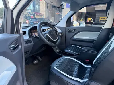 Wuling MINIEV