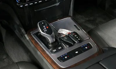 Hyundai Equus
