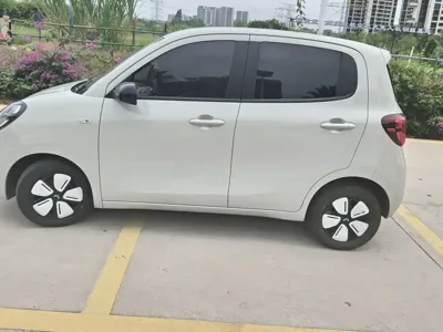 Wuling MINIEV