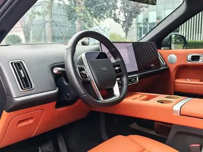 Li Auto Li L8