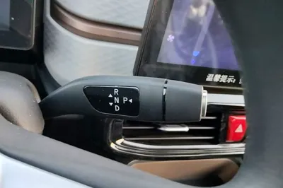 JAC Yiwei E10X
