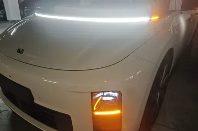 Li Auto Li Auto i6