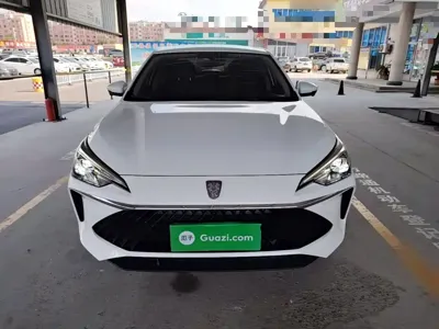 Roewe i5
