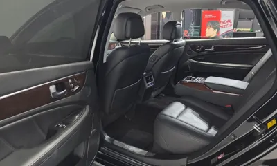 Hyundai Equus