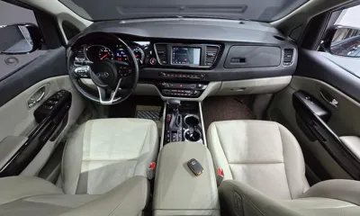 Kia Canival