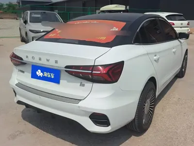 Roewe i5
