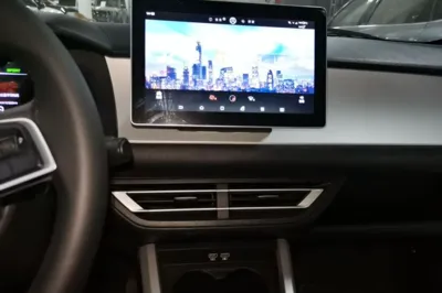 BYD e1