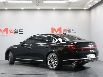 Kia K9