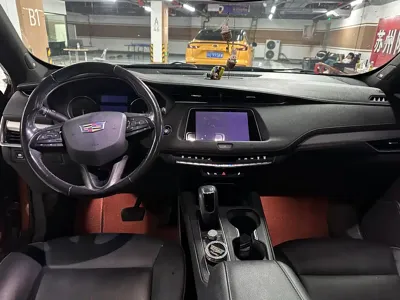 Cadillac XT4