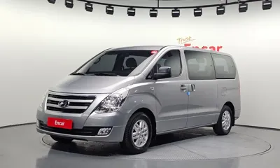 Hyundai Starex