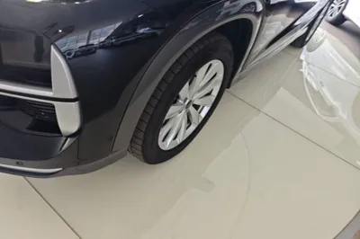 Audi Q6