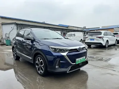 BAIC EX5