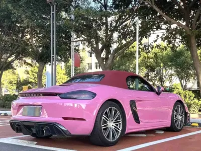 Porsche 718