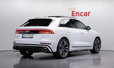 Audi SQ8