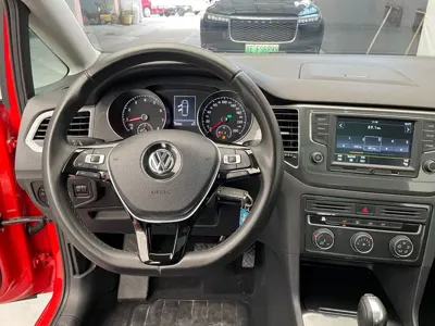 Volkswagen Golf Sportsvan