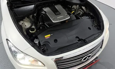 Infiniti M