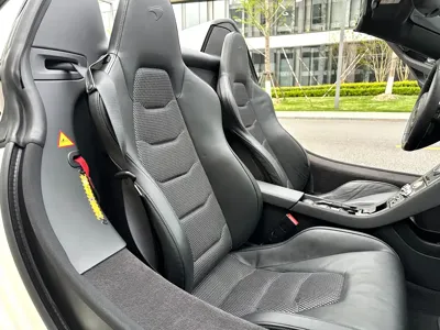 McLaren 625C