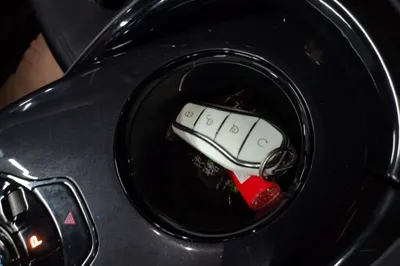 BYD e2