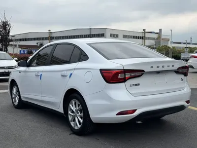 Roewe i5