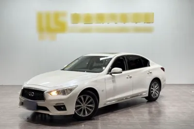 Infiniti Q50L