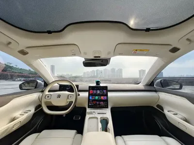 Nio ET7