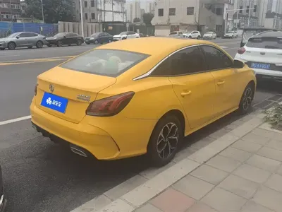 MG MG5