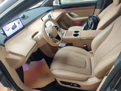 Hima Luxeed R7
