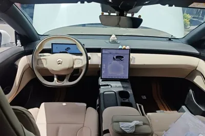 Nio ET5