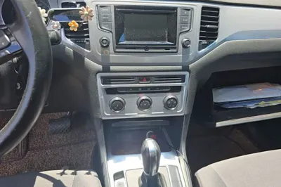 Volkswagen Golf Sportsvan