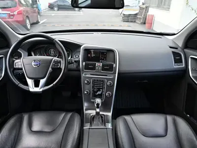 Volvo XC60 (Import)