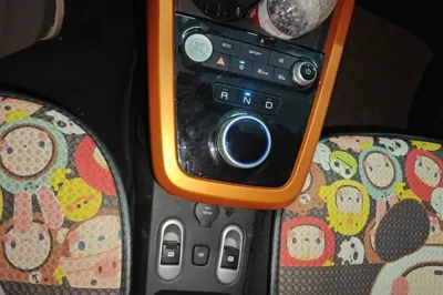 BYD e1