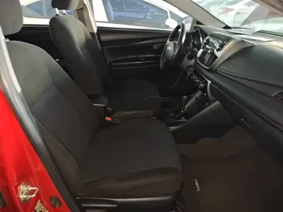 Toyota Yaris L