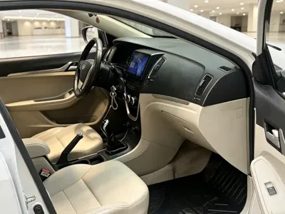 Geely Vision