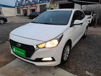 Hyundai Verna RV